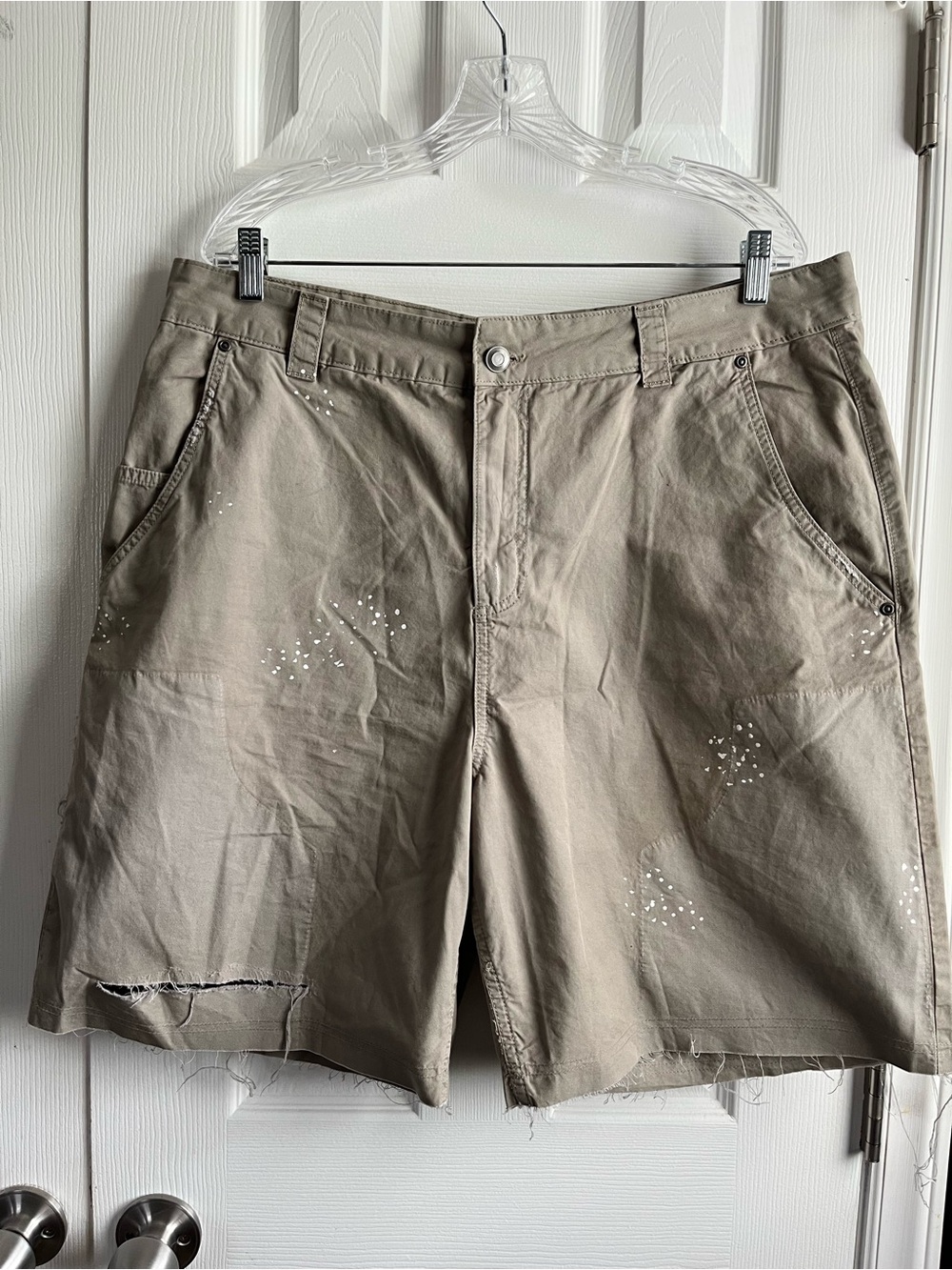 Zara Men's Khaki Double Knee Distressed Carpenter Shorts with Size 36